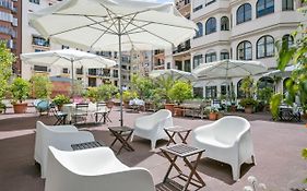 Mihlton Barcelona Boutique B&B